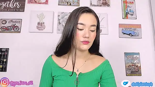 Snapshot of olivia22love chatting on September 2025 02:21:01 PM olivia22love online show from September 2025 02:21:01 PM