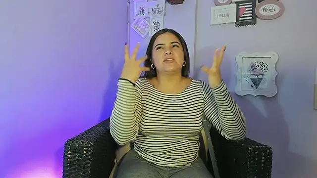 EVELIN MASON online show from October 2025 07:45:02 PM