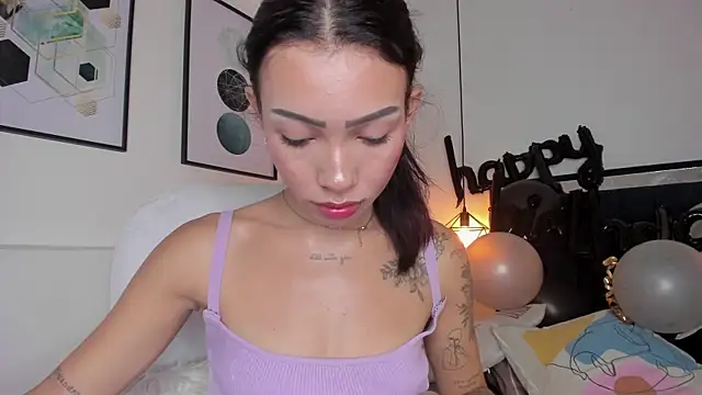 amysc online show from October 2025 01:35:02 PM