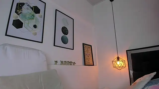 amysc online show from April 2026 12:06:02 PM