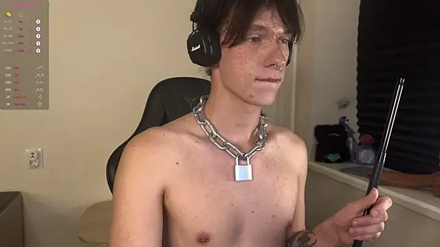 Snapshot of carthylovvve chatting on October 2025 06:14:02 PM carthylovvve online show from October 2025 06:14:02 PM