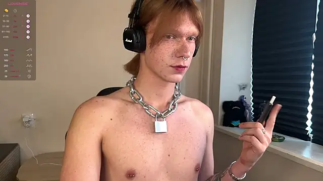 Snapshot of carthylovvve chatting on November 2025 12:25:01 PM carthylovvve online show from November 2025 12:25:01 PM