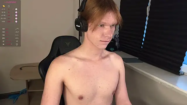 Snapshot of carthylovvve chatting on November 2025 01:44:02 PM carthylovvve online show from November 2025 01:44:02 PM