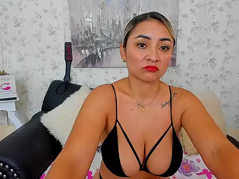 milf bigass  online show from February 2026 12:37:02 PM
