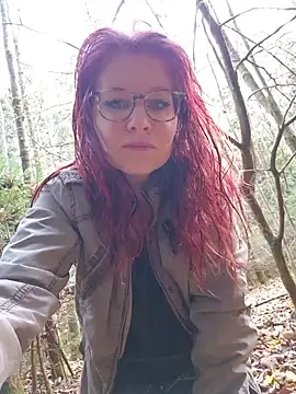 Snapshot of die-EinHORNY-WG chatting on October 2025 03:02:01 PM die-EinHORNY-WG online show from October 2025 03:02:01 PM