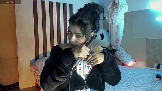 Lilithsabeth online show from October 2025 04:49:02 PM