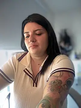 horny roomiess online show from September 2025 02:16:01 PM