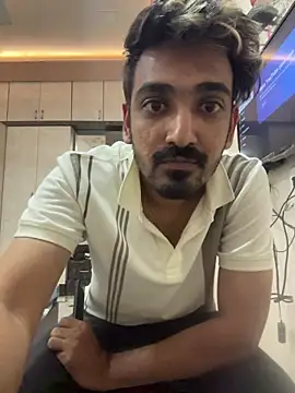 hornyguy271192 online show from December 2025 08:28:02 PM