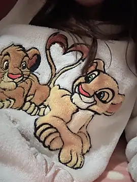 Snapshot of rossana99_ chatting on February 2025 08:13:02 PM rossana99  online show from February 2025 08:13:02 PM