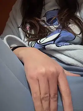 Snapshot of rossana99_ chatting on October 2025 08:09:02 PM rossana99  online show from October 2025 08:09:02 PM