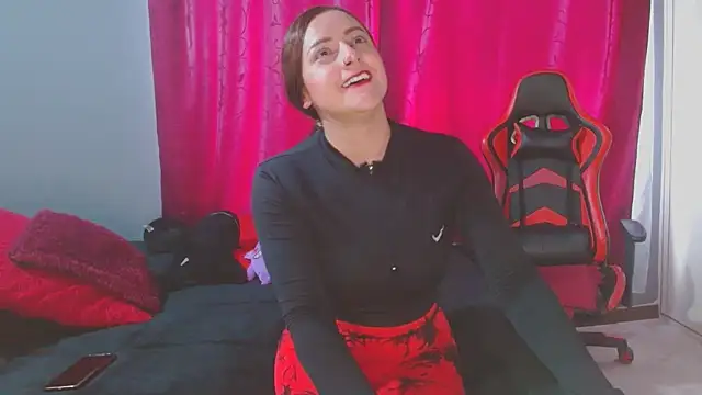 Noamartin  online show from February 2025 10:53:01 PM