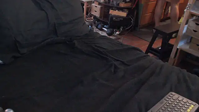 Dark Asteroid online show from December 2025 08:05:02 PM