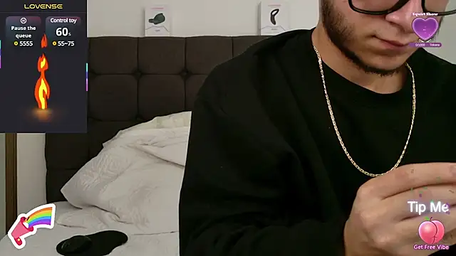 alejdrip online show from March 2025 07:23:02 PM