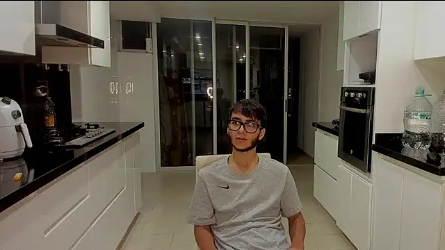 alejdrip online show from September 2025 09:13:01 AM