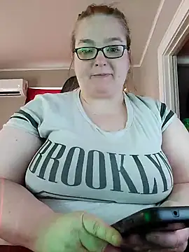 SexyWhiteChocolate online show from December 2024 06:32:02 PM