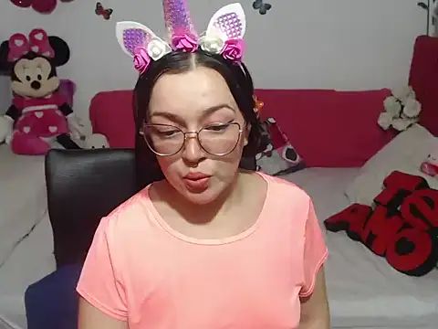 Angela 18honey online show from October 2025 02:02:05 AM