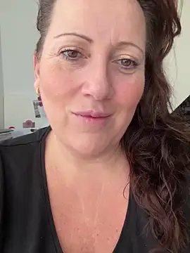 Snapshot of xsexycurvymilf chatting on January 2025 09:16:02 AM xsexycurvymilf online show from January 2025 09:16:02 AM