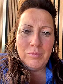 Snapshot of xsexycurvymilf chatting on September 2025 11:37:01 AM xsexycurvymilf online show from September 2025 11:37:01 AM