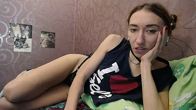 Fire  Foxx online show from December 2024 12:17:01 PM