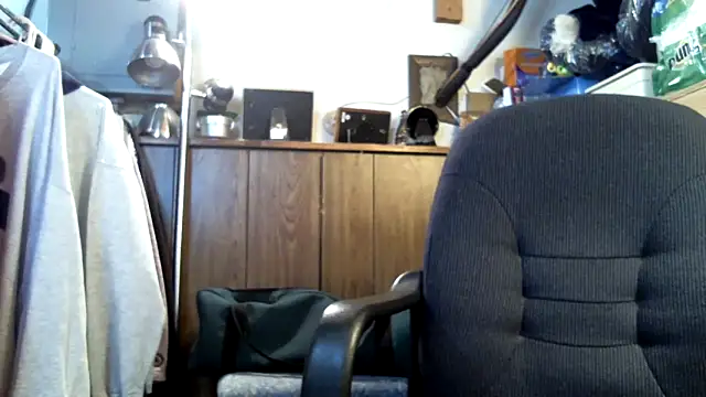 Snapshot of handsomeguy0729 chatting on January 2025 05:12:02 PM handsomeguy0729 online show from January 2025 05:12:02 PM