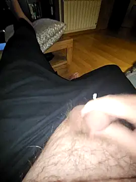 Snapshot of hotdog4you2 chatting on October 2025 11:31:01 PM hotdog4you2 online show from October 2025 11:31:01 PM