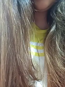 Snapshot of _Redwine_ chatting on March 2025 12:27:02 PM Redwine online show from March 2025 12:27:02 PM