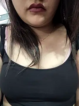 Snapshot of _Redwine_ chatting on March 2025 04:11:02 PM Redwine online show from March 2025 04:11:02 PM