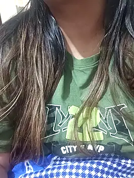 Snapshot of _Redwine_ chatting on November 2025 09:31:01 AM Redwine online show from November 2025 09:31:01 AM