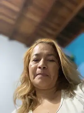 Snapshot of Jlo_69 chatting on September 2025 03:54:01 AM Jlo 69 online show from September 2025 03:54:01 AM