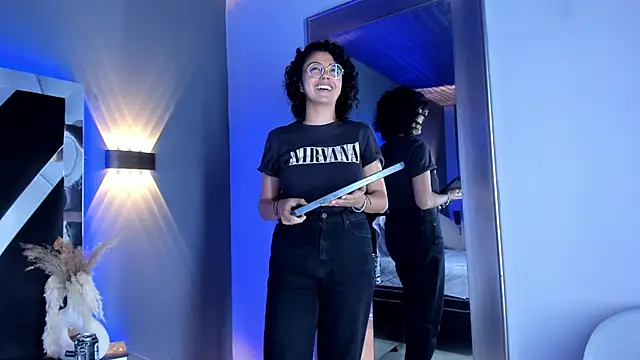 Amareto  online show from March 2025 05:28:01 PM