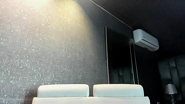 Amareto  online show from March 2026 11:14:01 AM