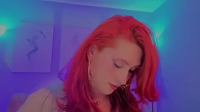 Juliana Saenzz online show from December 2025 12:51:01 AM