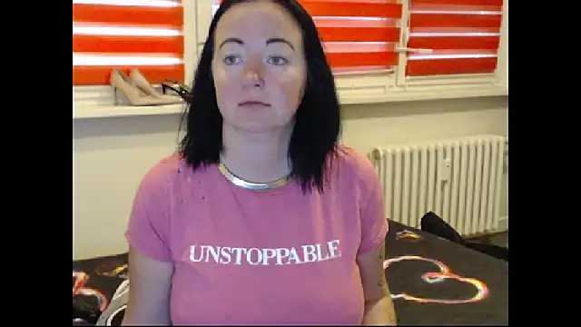 Snapshot of Alexie33 chatting on November 2025 09:30:01 AM Alexie33 online show from November 2025 09:30:01 AM