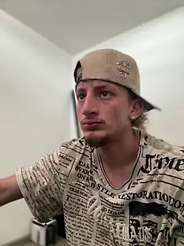 Snapshot of Scott_sex7 chatting on February 2026 03:43:01 PM Scott sex7 online show from February 2026 03:43:01 PM