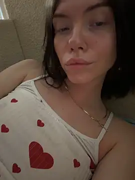 Lisaaa Alisa online show from April 2026 07:10:01 PM