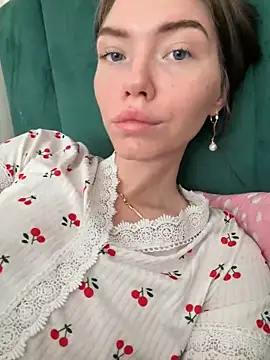 Lisaaa Alisa online show from April 2026 02:20:01 AM