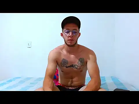 Snapshot of king-Randal chatting on September 2025 04:15:01 AM king-Randal online show from September 2025 04:15:01 AM