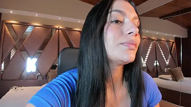 Snapshot of carina_rossi chatting on October 2025 12:40:02 PM carina rossi online show from October 2025 12:40:02 PM