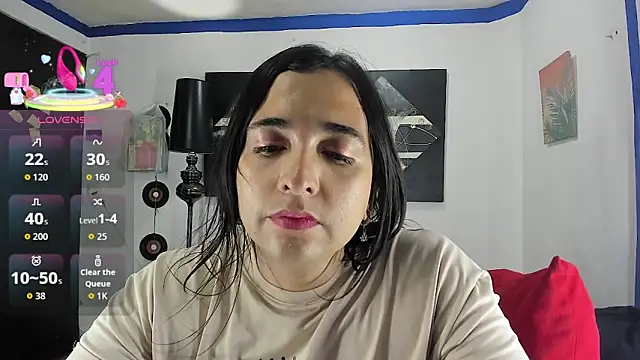 SARAMISHA online show from January 2026 01:46:01 PM