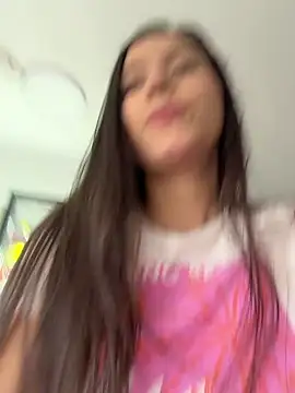 LittleDoll    online show from March 2026 12:35:02 PM