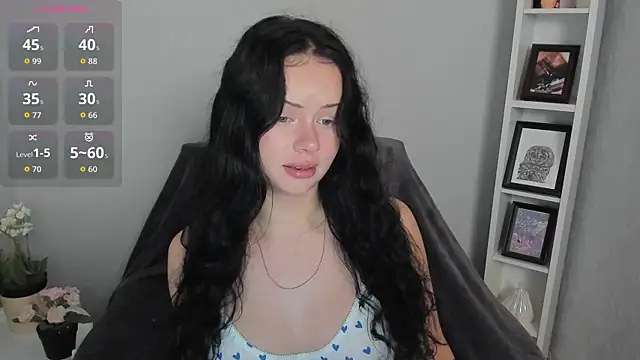 Lori  Hell online show from June 2026 03:09:02 AM