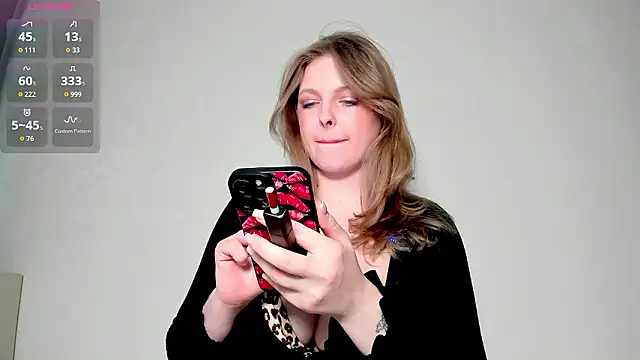 mercedescutee online show from March 2026 04:22:01 PM