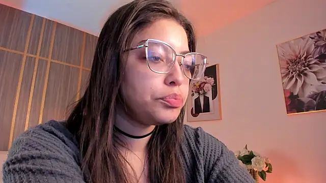 Dollar-girl online show from April 2026 02:00:02 PM