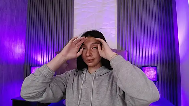 kendall saenz online show from January 2025 07:18:01 PM