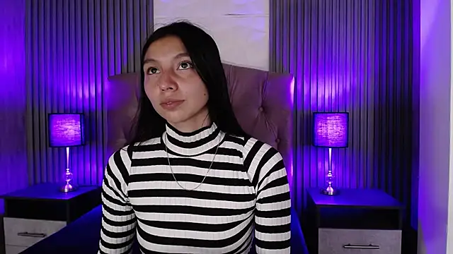 kendall saenz online show from January 2025 07:53:02 PM