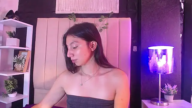 kendall saenz online show from September 2025 02:17:02 PM