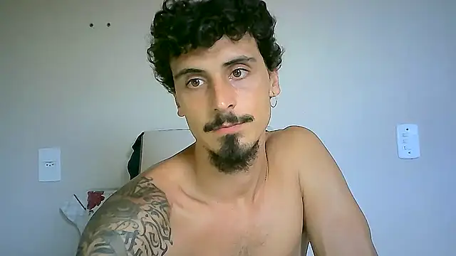 milkoffe online show from February 2025 07:10:02 PM