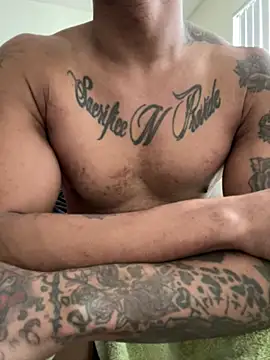 MidnightFlexxx online show from December 2024 05:40:02 PM