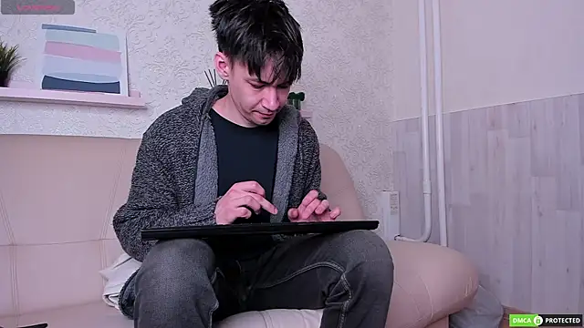 CalvinOwens online show from March 2025 03:29:02 AM