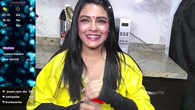 Snapshot of lakshmiraniii chatting on January 2025 04:27:02 PM lakshmiraniii online show from January 2025 04:27:02 PM